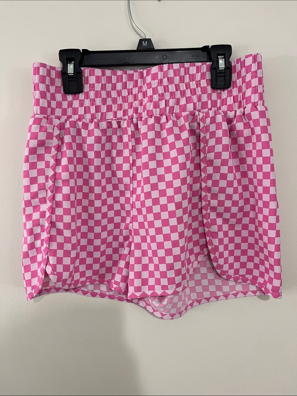 Pink Checkerboard Women’s Elastic Waist Shorts
